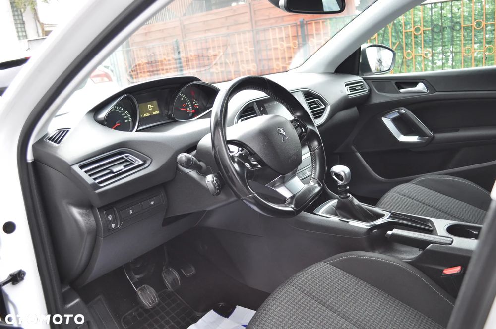 Peugeot 308 1.5 BlueHDi Active Pack Business S&S - 11