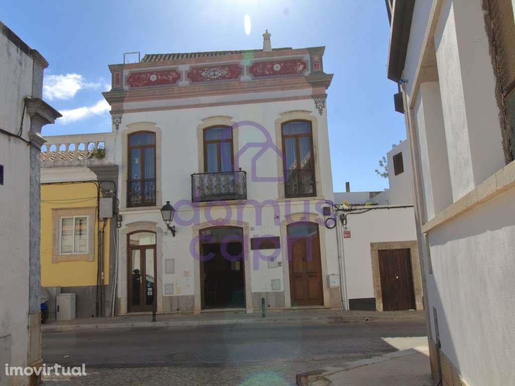 Moradia T2+1 com Espaço Comercial em Estoi - Faro - Grande imagem: 5/34