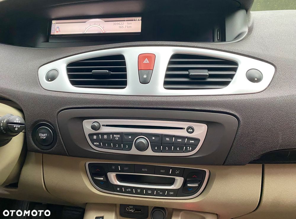 Renault Scenic 1.9 dCi Privilege - 15