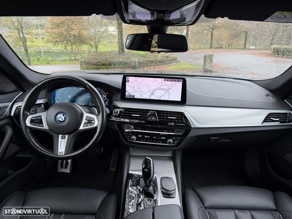 BMW 530 e Pack M - 28