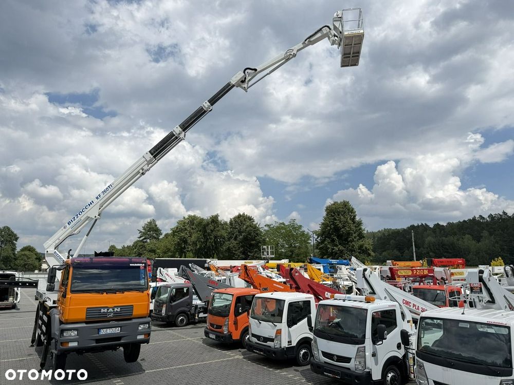 MAN LE 14.220B 4x4 Zwyżka Bizzocchi KF 260 Podnośnik Koszowy - 6