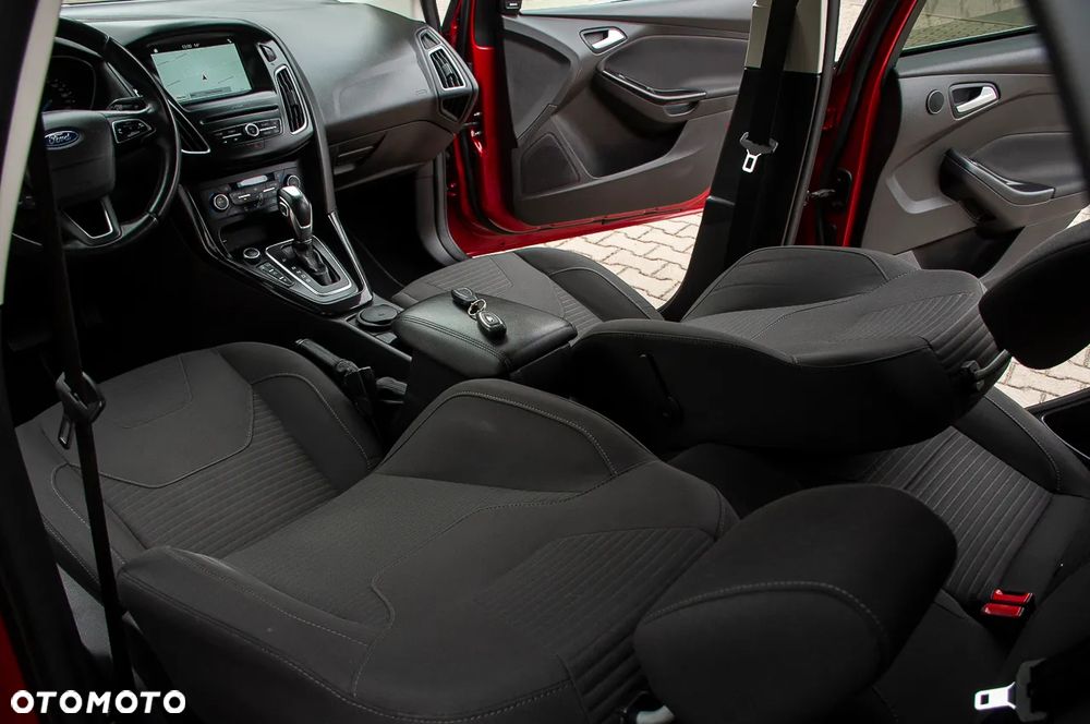 Ford Focus 2.0 TDCi Titanium ASS PowerShift - 21