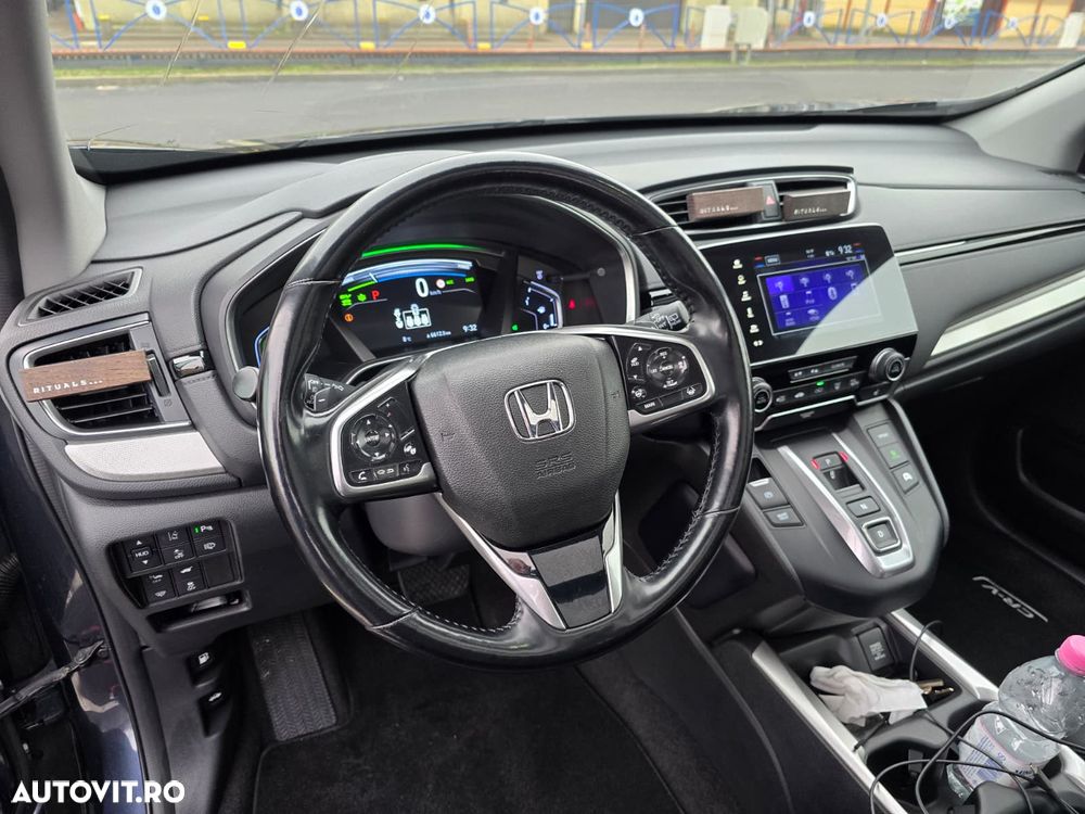Honda CR-V - 13