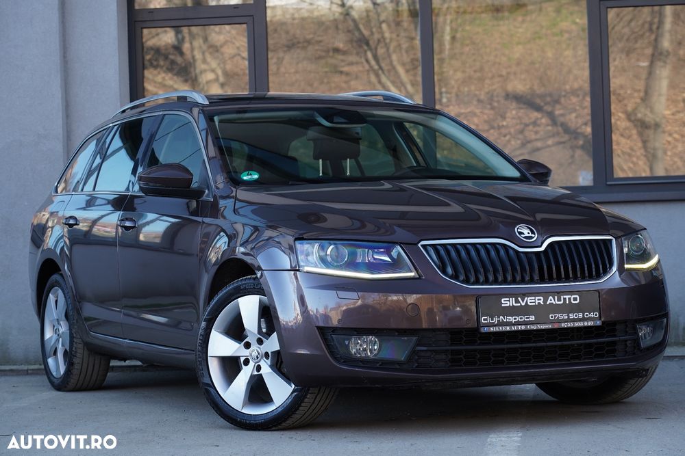 Skoda Octavia 2.0 TDI DSG Style - 26