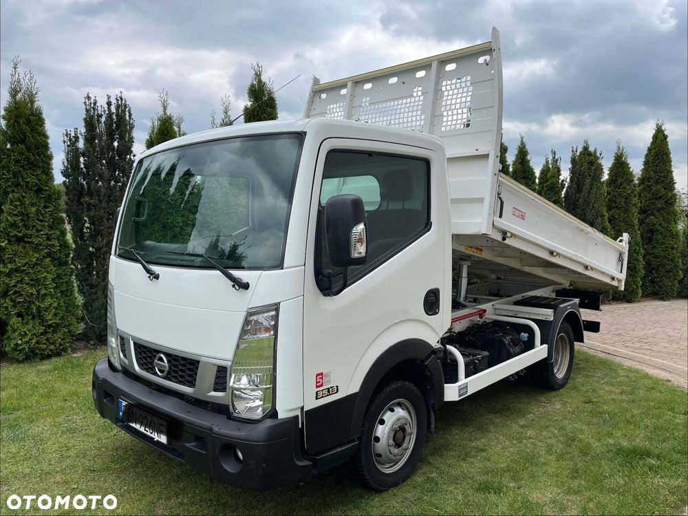Nissan Cabstar NT 400 - 2