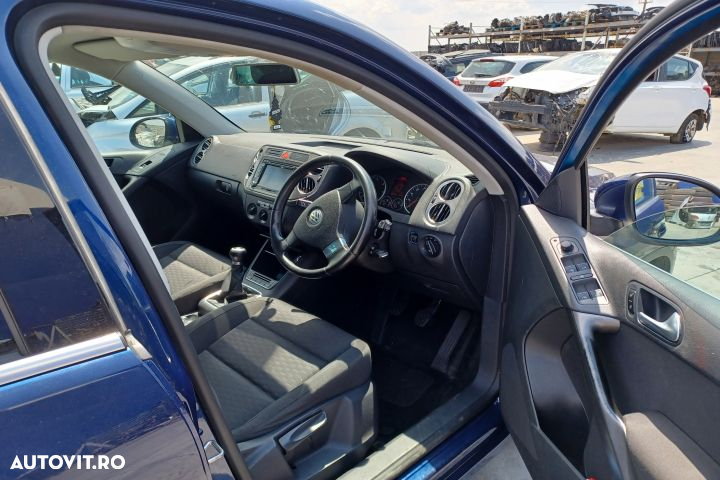 Usa spate dreapta Volkswagen VW Tiguan 1 5N  [din 2007 pana  2011] seria Crossover 2.0 TDI 4Motion - 6