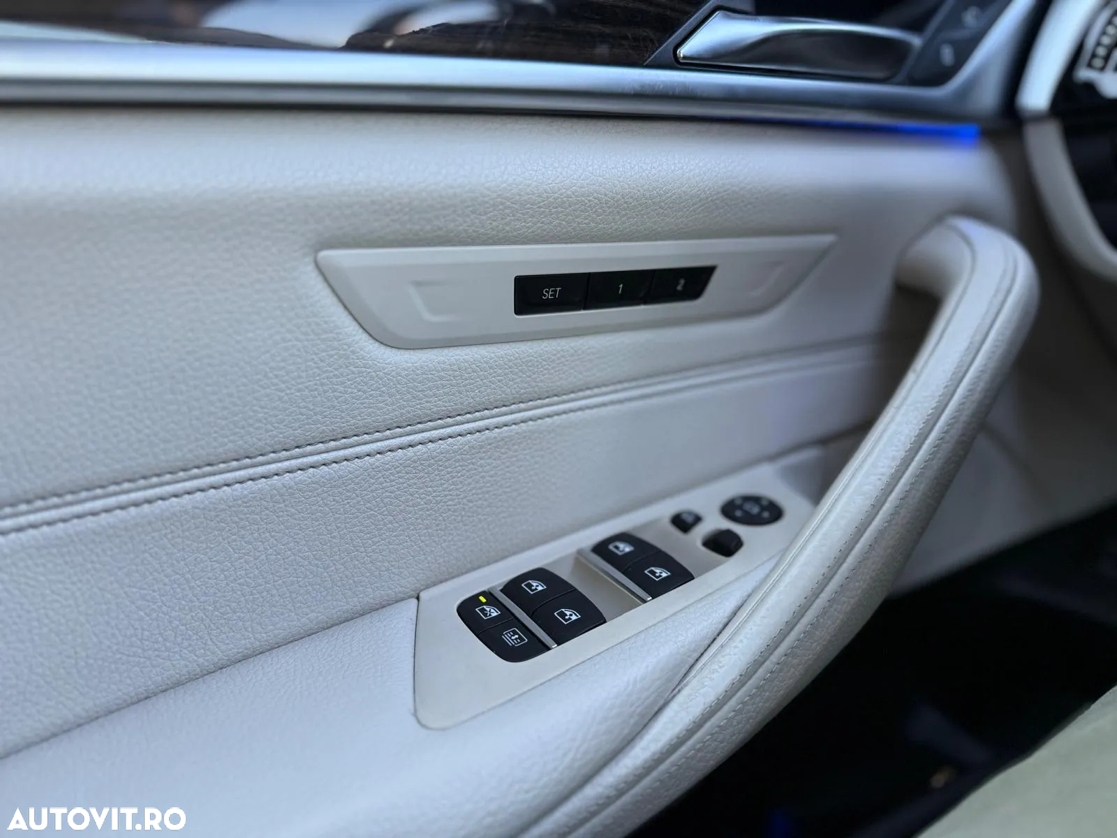 BMW Seria 5 520d AT - 25