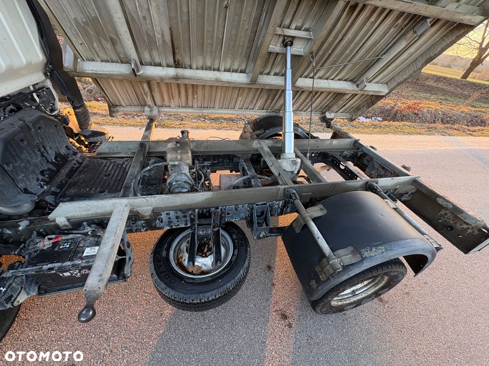 Mitsubishi Fuso Canter - 7