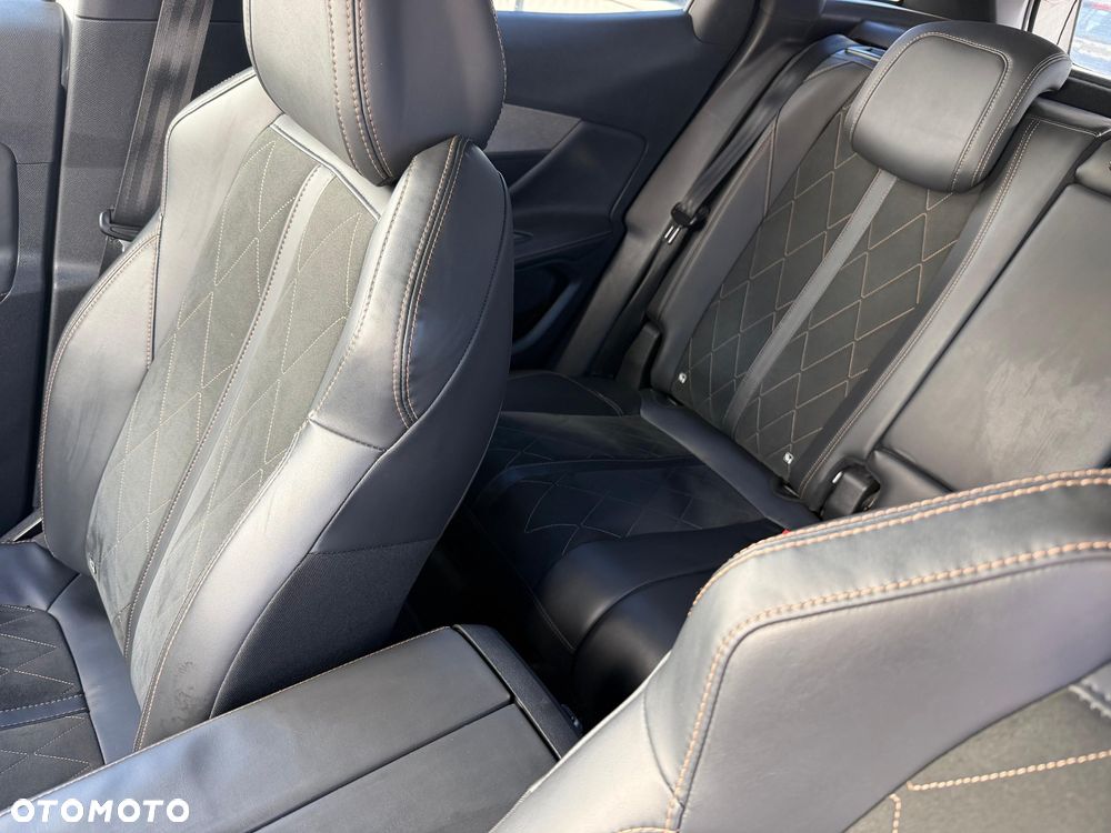 Peugeot 3008 2.0 BlueHDi GT S&S EAT6 - 11