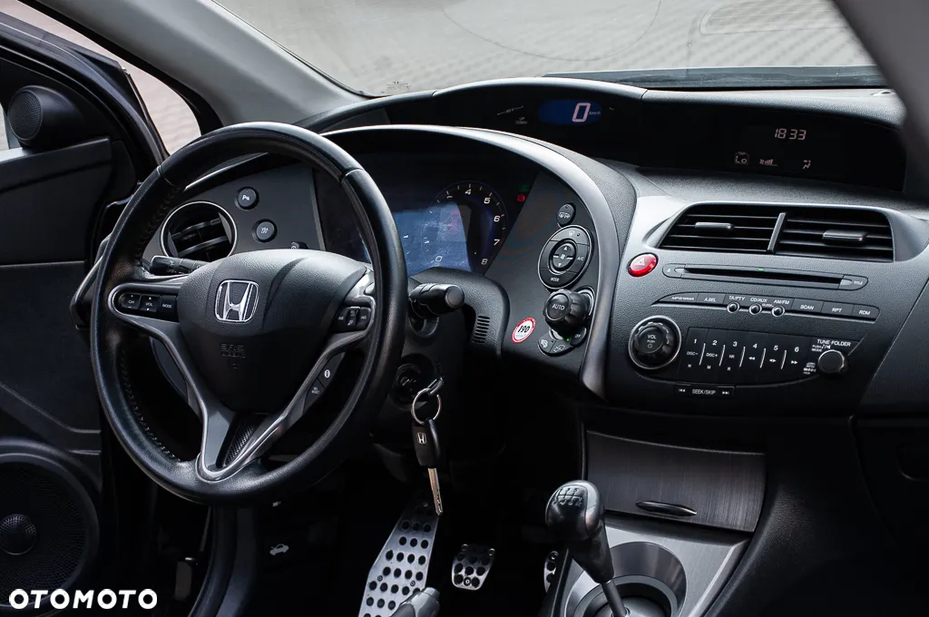 Honda Civic 1.8 GT Special Edition - 19