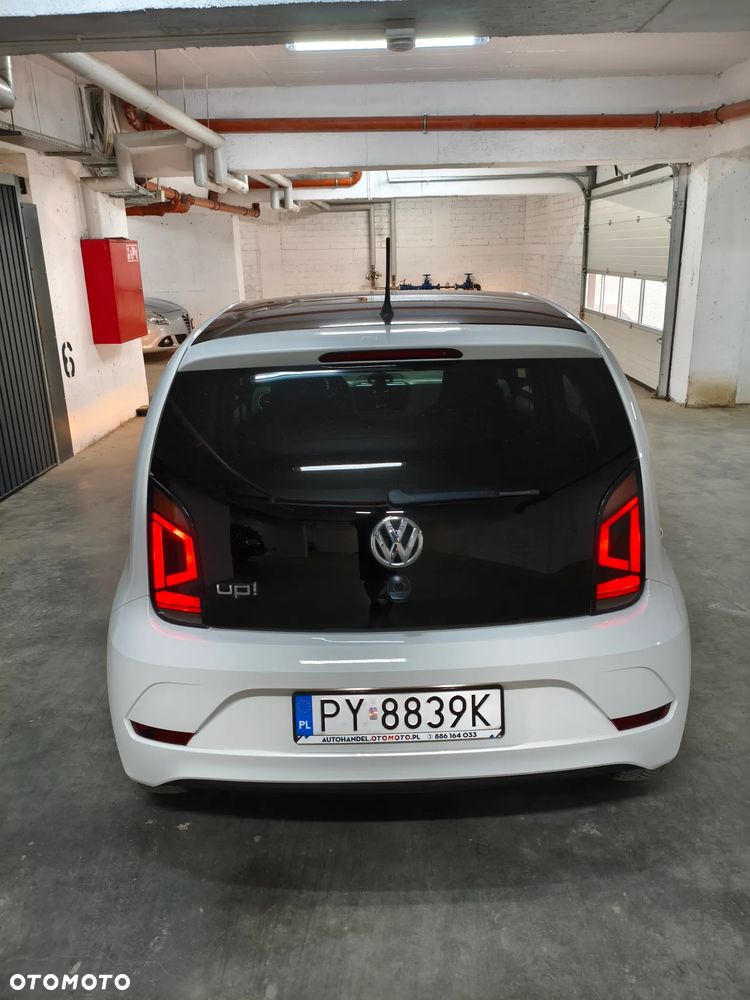 Volkswagen up! 1.0 high - 9