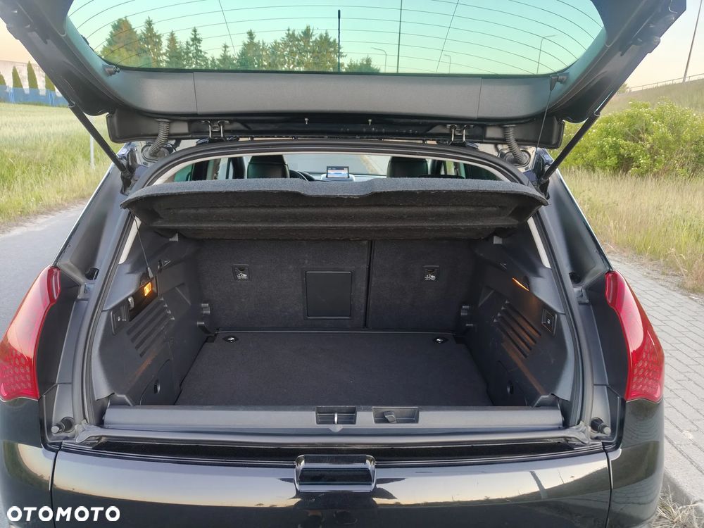 Peugeot 3008 HDi FAP 150 Roland Garros - 12