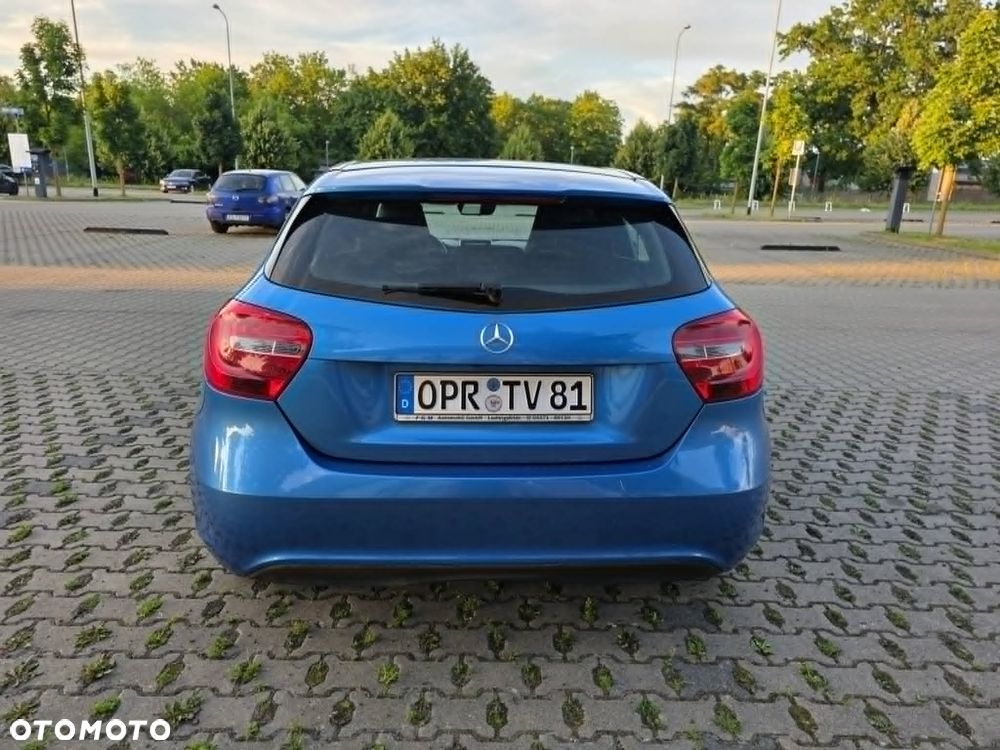 Mercedes-Benz Klasa A 180 BlueEfficiency Edition Style - 9