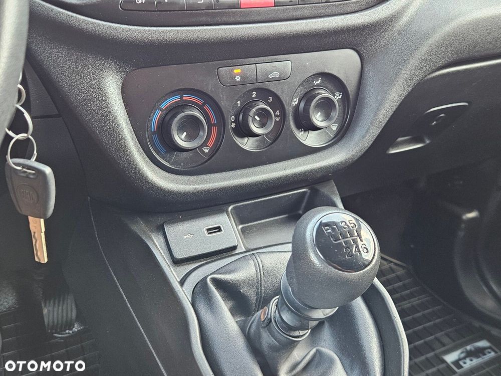 Fiat doblo Long *59999zł NETTO* 1.6 mJET/105KM - 28