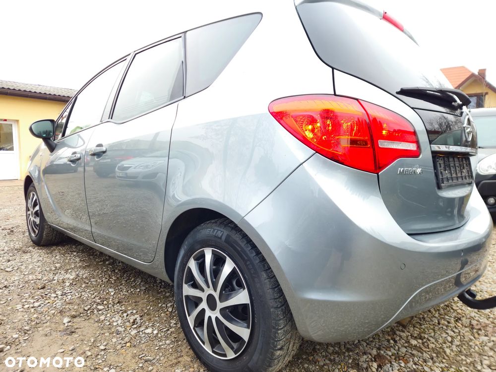 Opel Meriva ver-1-4-design-edition - 33