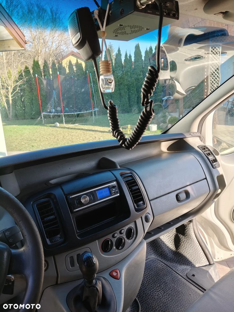 Renault Trafic - 6