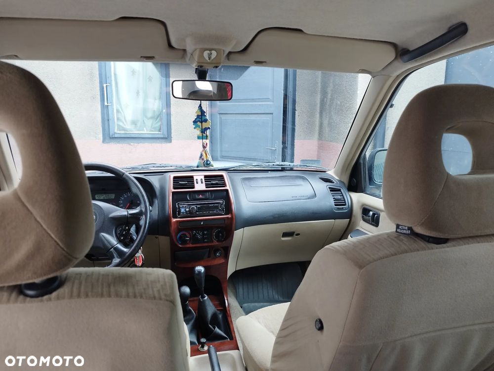 Nissan Terrano 3.0 Di Luxury - 10
