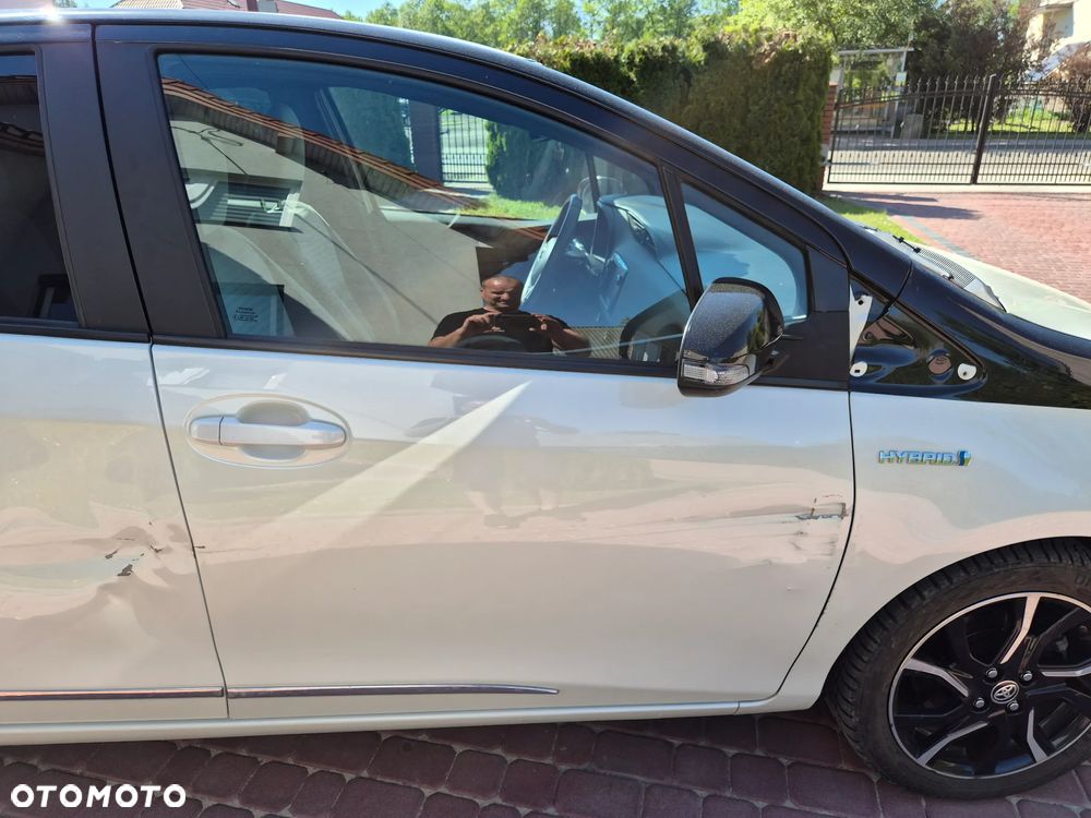 Toyota Yaris 1.5 VVT-i Style Selection - 11