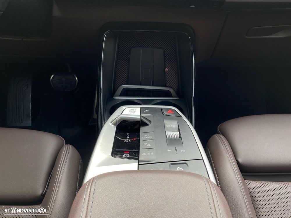 BMW 218 Active Tourer d Pack M Auto - 14