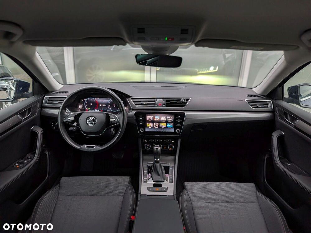 Skoda Superb 2.0 TDI SCR Style DSG - 20