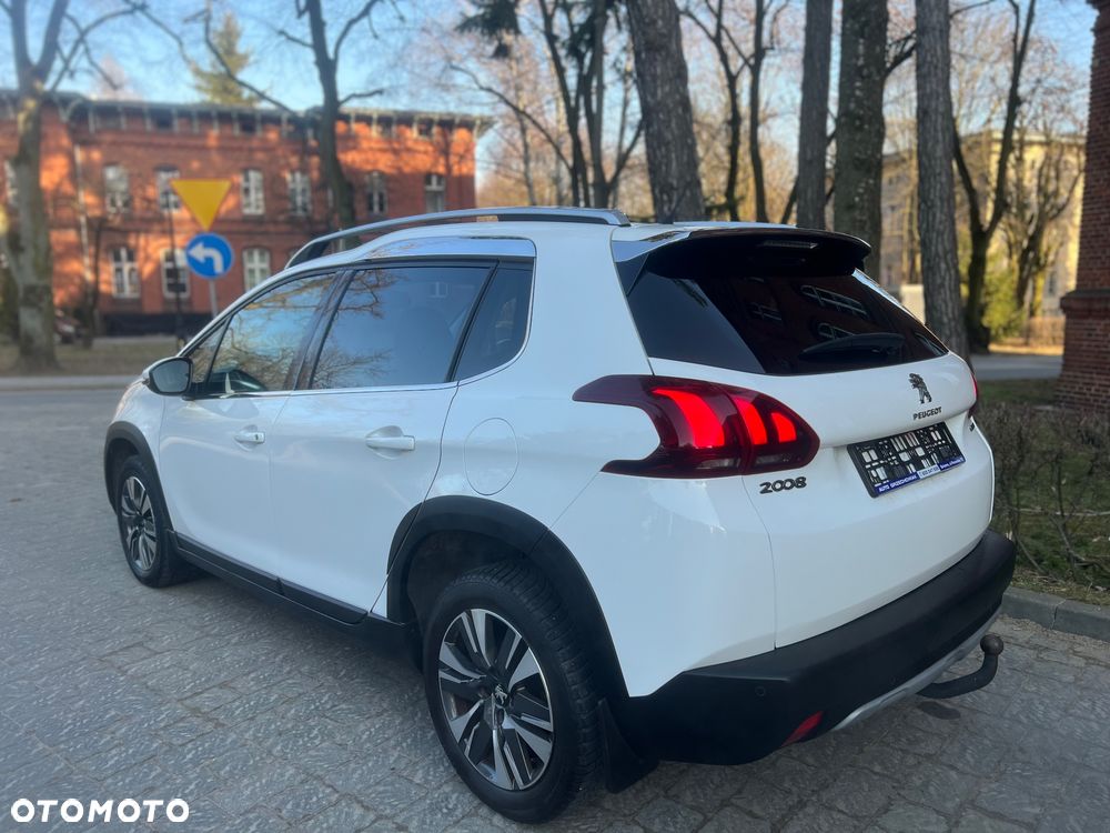 Peugeot 2008 1.6 BlueHDi Allure - 6