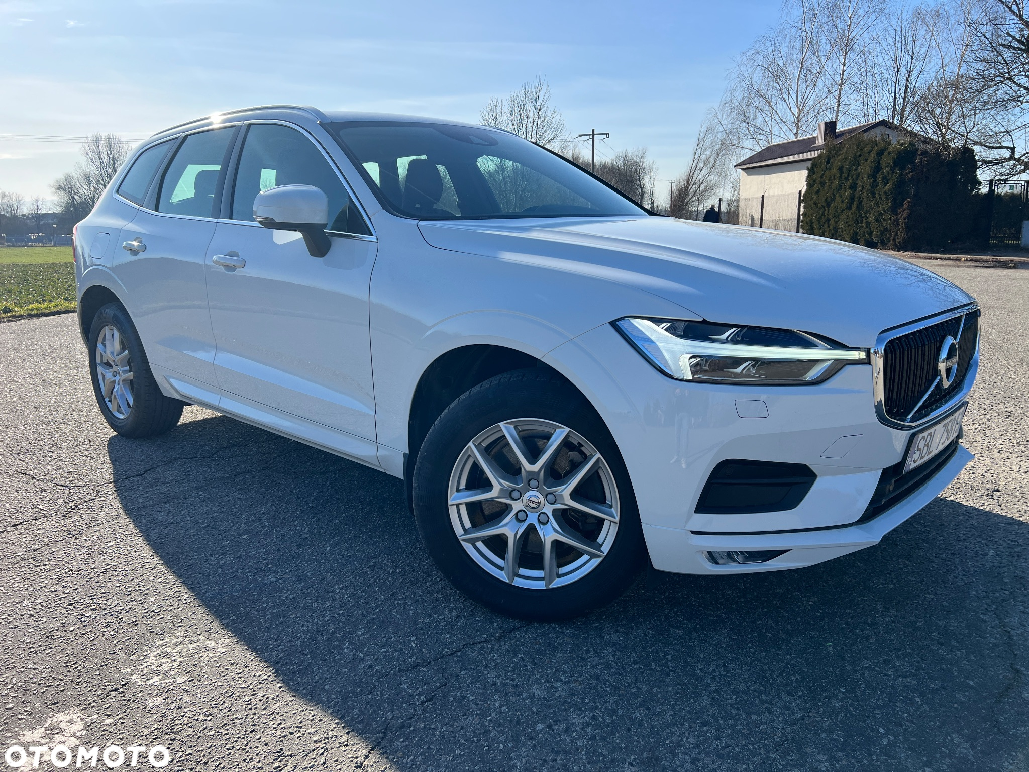 Volvo XC 60 T5 AWD Momentum - 2