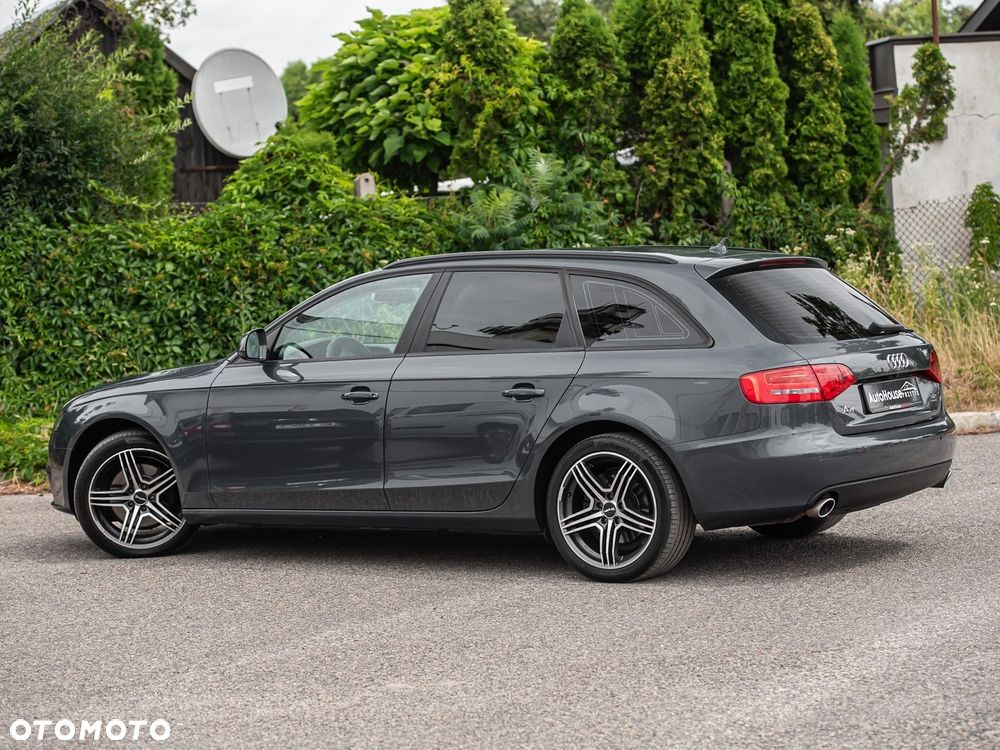 Audi A4 Avant 3.2 FSI quattro tiptronic Attraction - 11