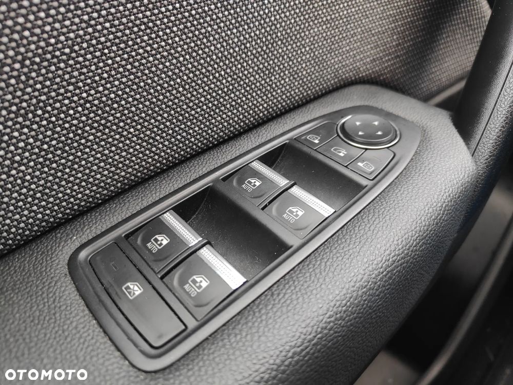 Renault Symbioz - 11