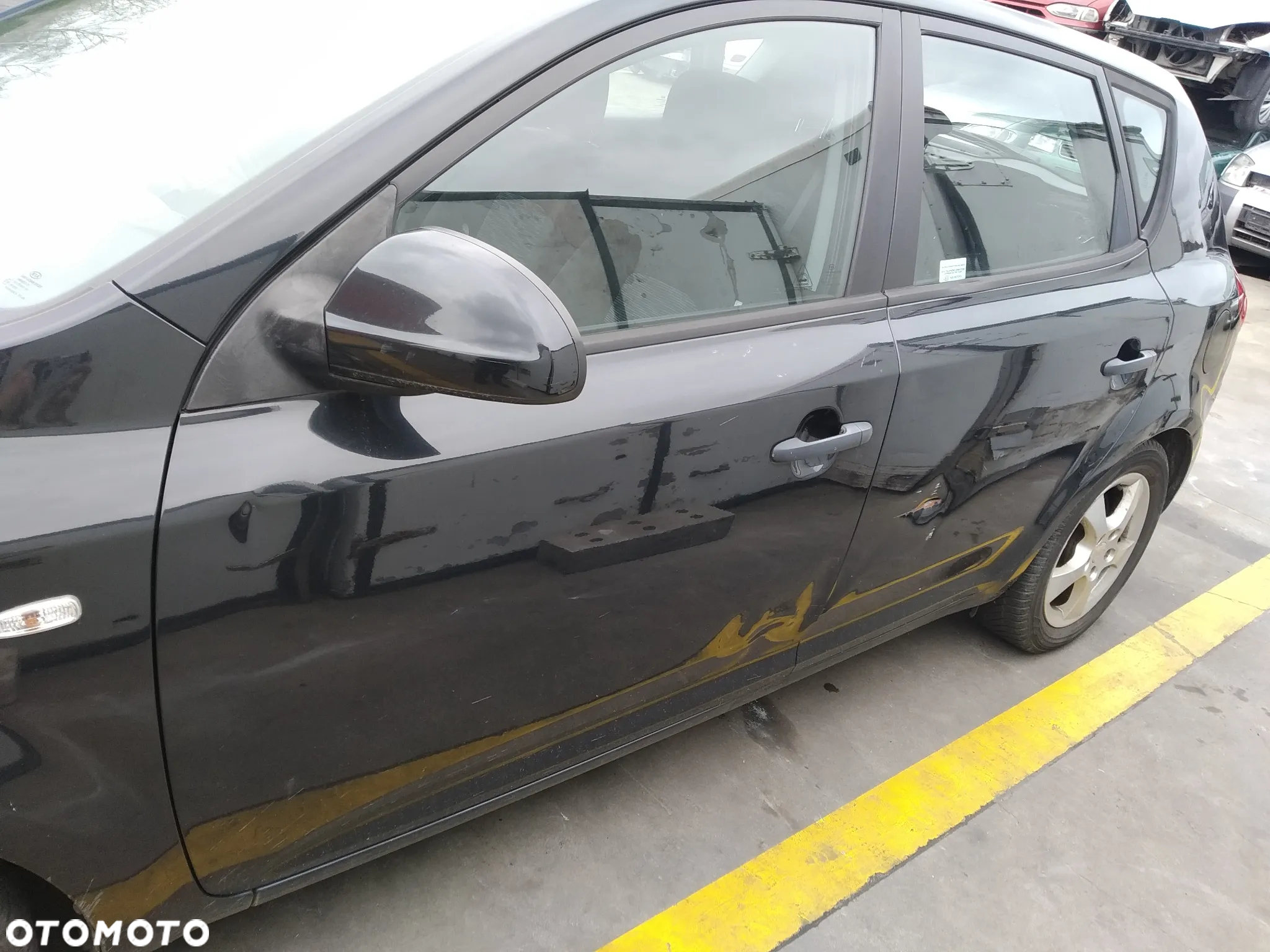 KIA CEED I 1.6 CRDI 06 - 09 - DRZWI PRZÓD TYL LEWE PRAWE UK 1K - 9