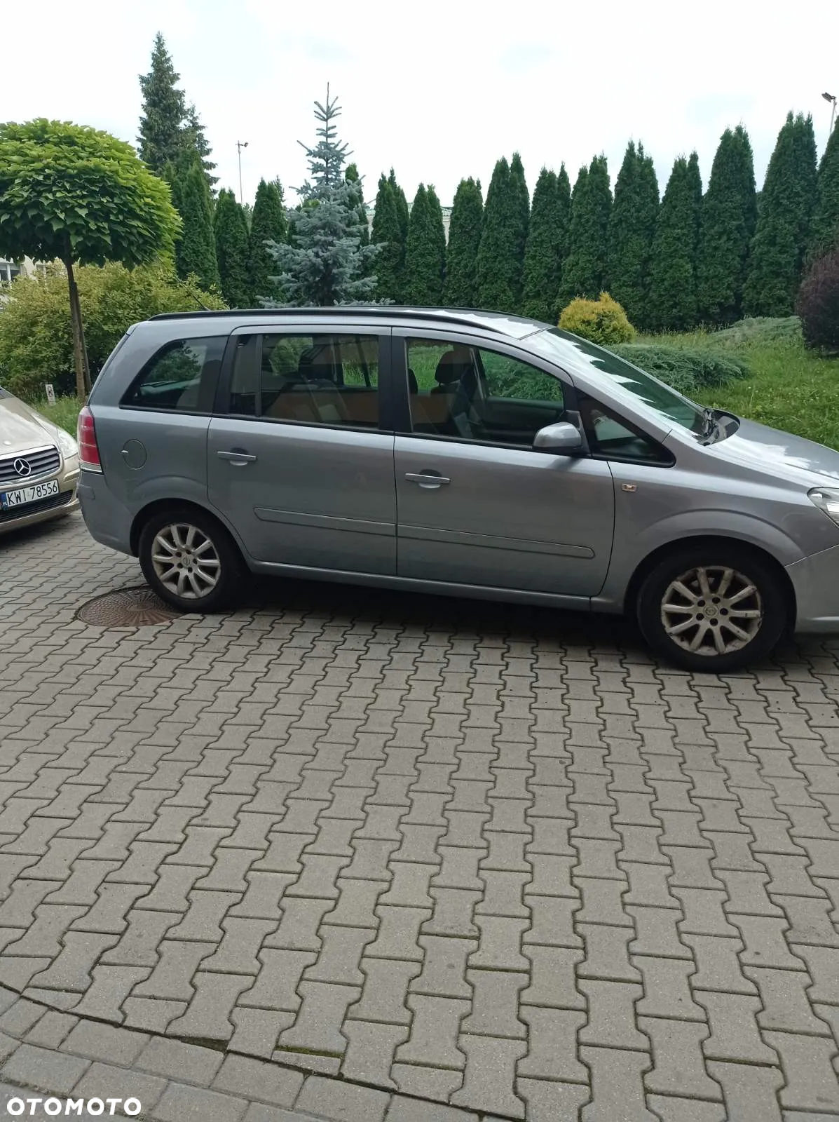 Opel Zafira 1.8 - 16