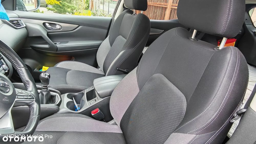 Nissan Qashqai ver-1-3-dig--t-n--connecta - 9