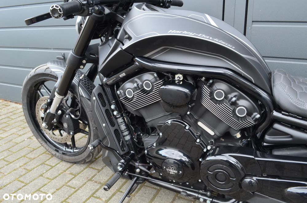 Harley-Davidson V-Rod Night Rod - 25