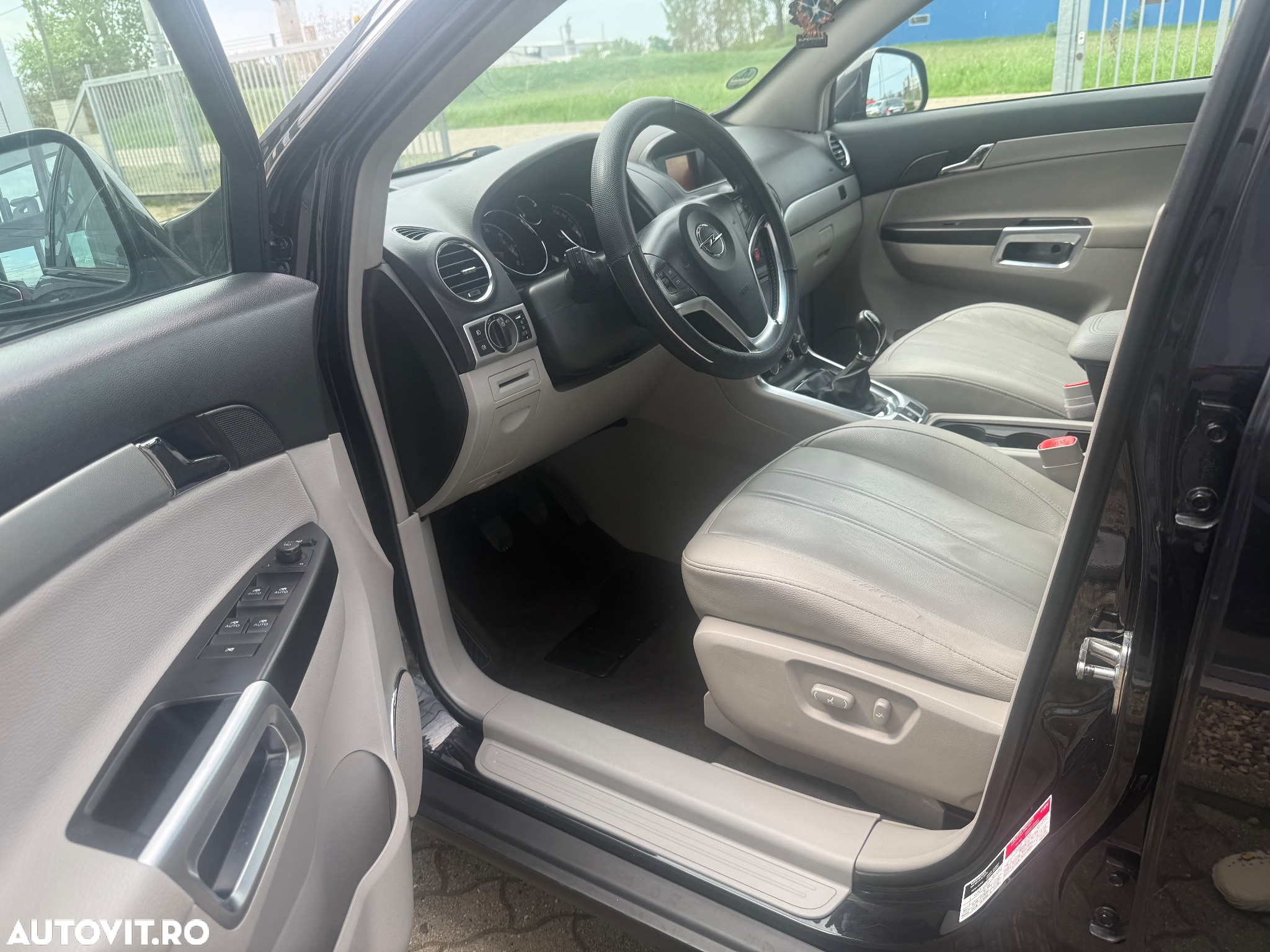 Opel Antara 2.2 CDTI Design Edition - 6
