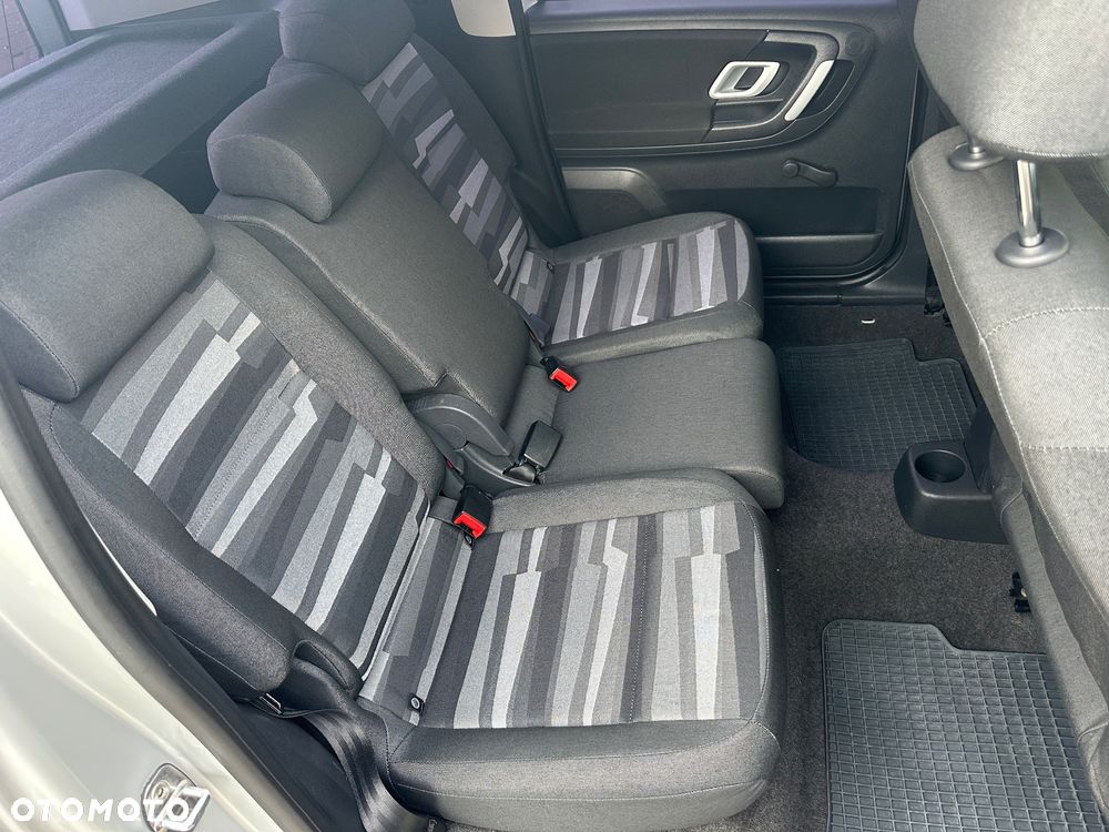 Skoda Roomster 1.4 16V Comfort - 13