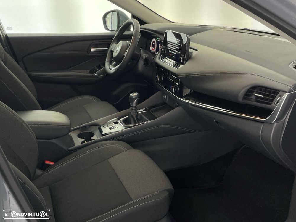 Nissan Qashqai 1.3 DIG-T N-Connecta - 22