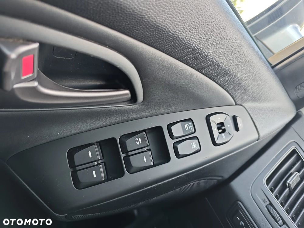 Hyundai ix35 2.0 CRDi Premium 4WD - 13