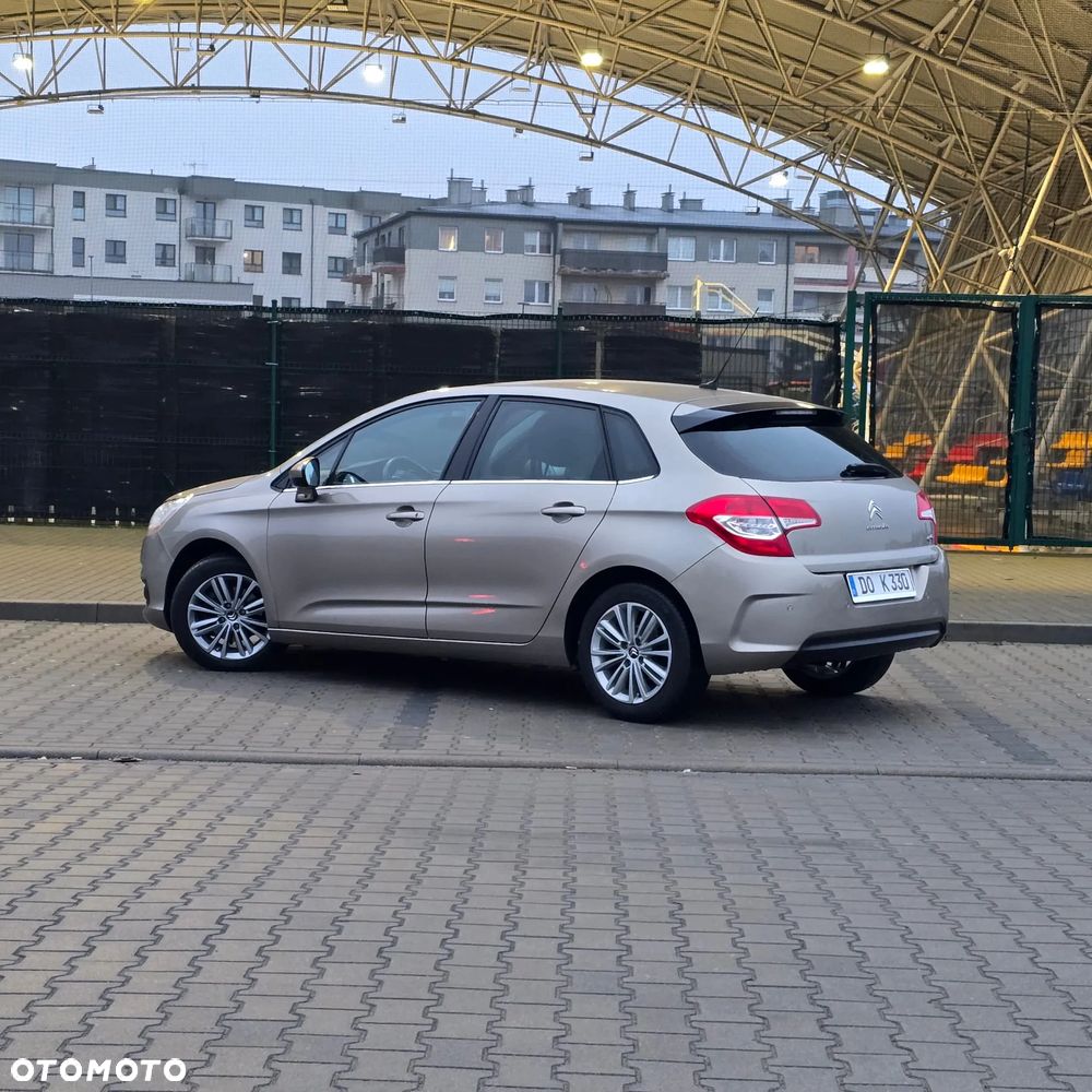 Citroën C4 VTi 120 Exclusive - 13