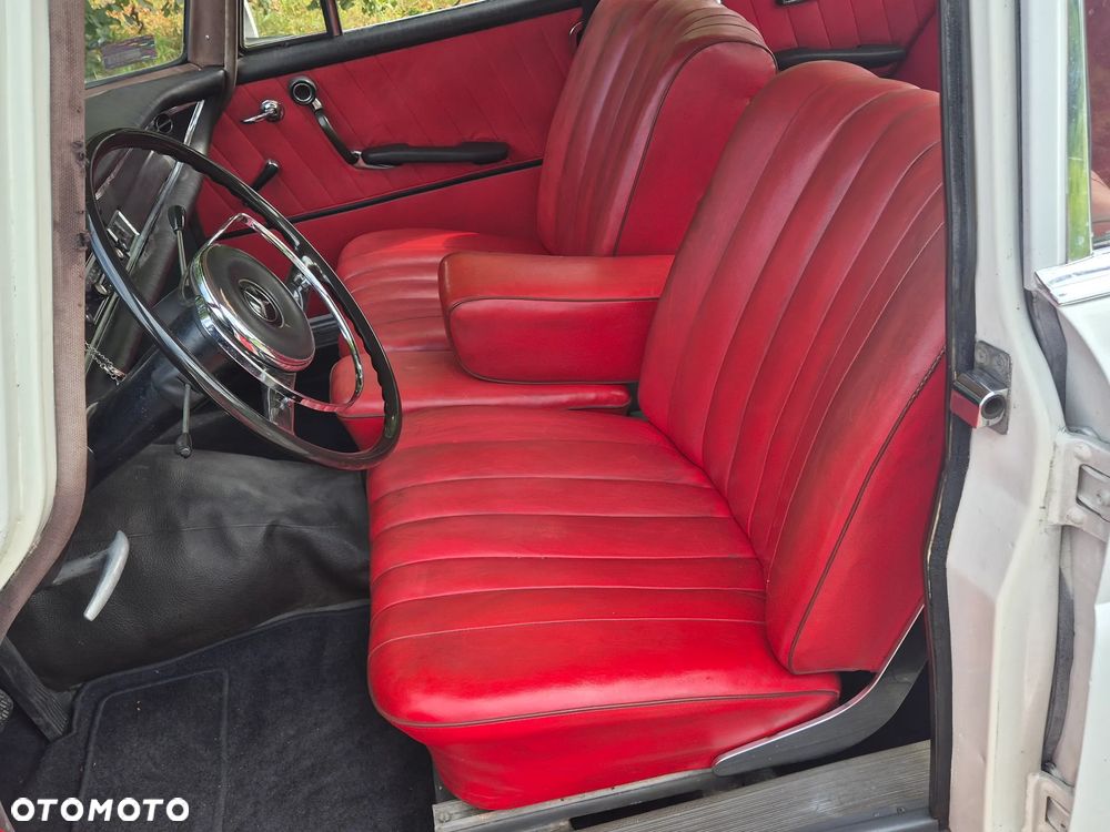 Mercedes-Benz Klasa C - 8