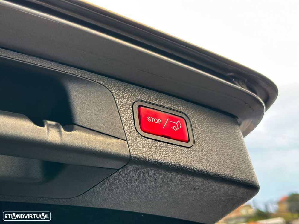 Mercedes-Benz E 220 d AMG Line - 14