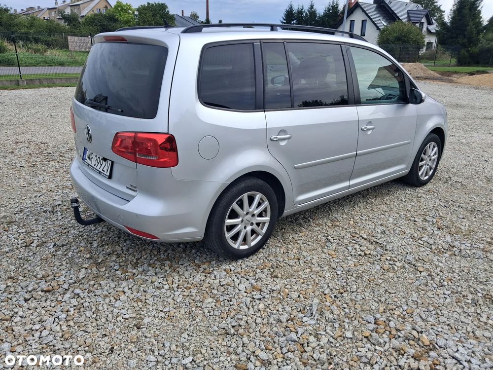 Volkswagen Touran - 6