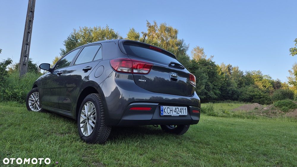Kia Rio 1.2 Dream Team Edition - 5