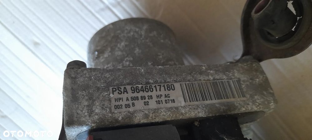 PEUGEOT 307 lampa tylna prawa lift - 19