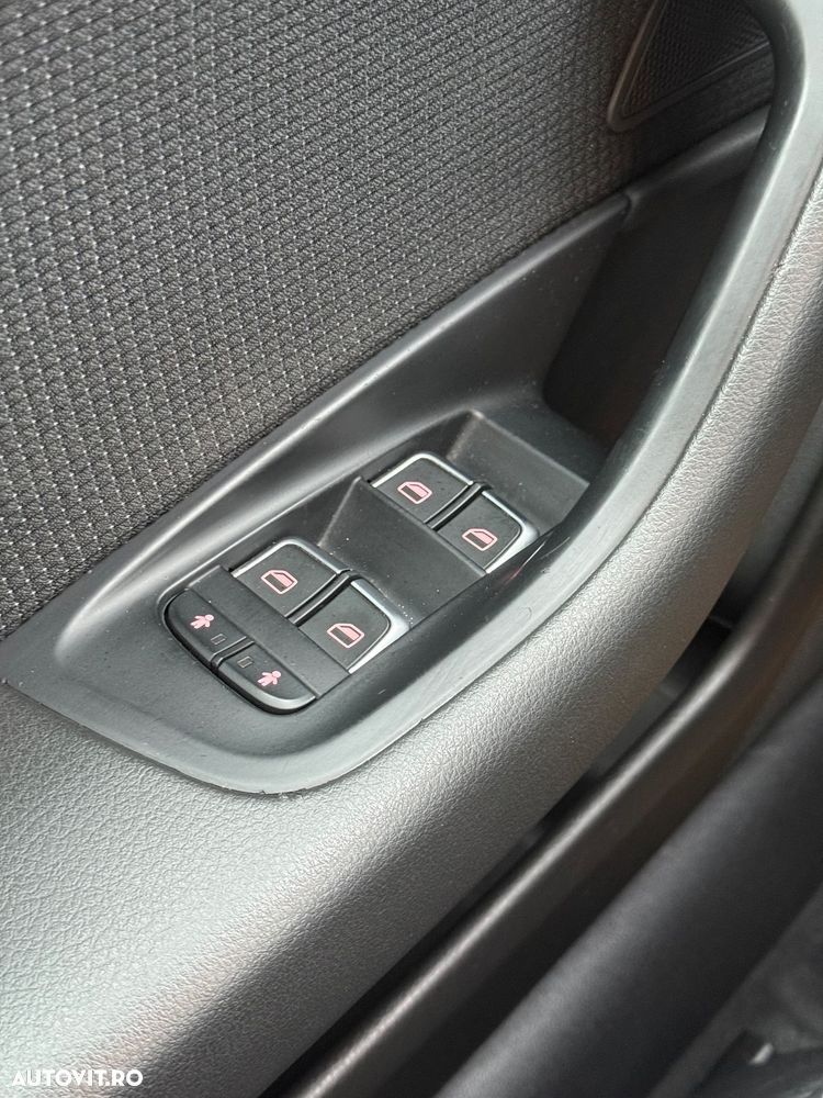 Audi A6 2.0 TDI Ultra DPF S tronic - 17