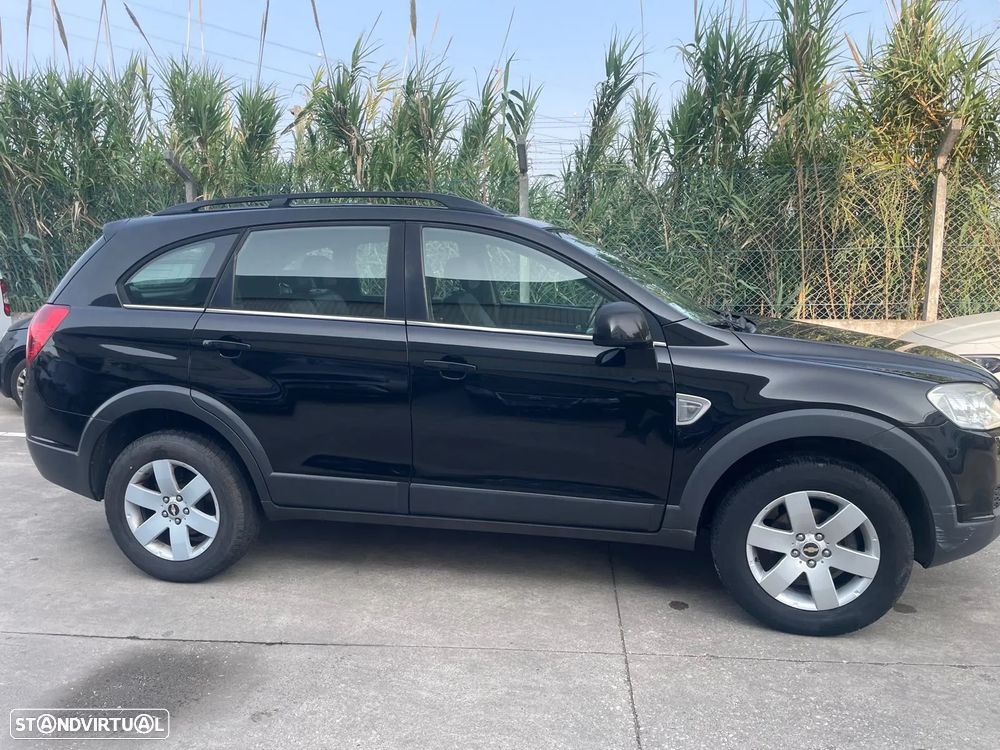 Chevrolet Captiva 2.0 VCDi Seven 7L - 15