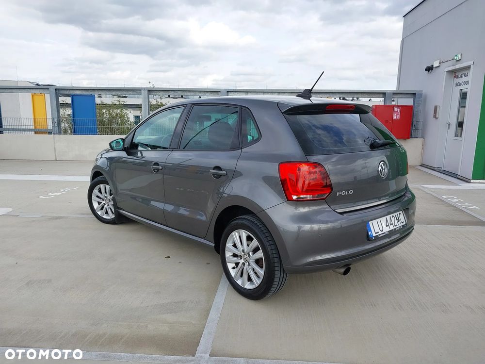 Volkswagen Polo 1.4 16V Highline - 4