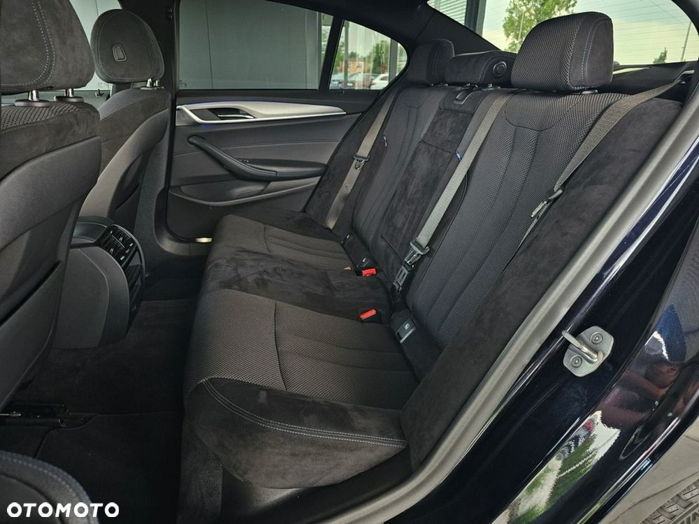 BMW Seria 5 - 38