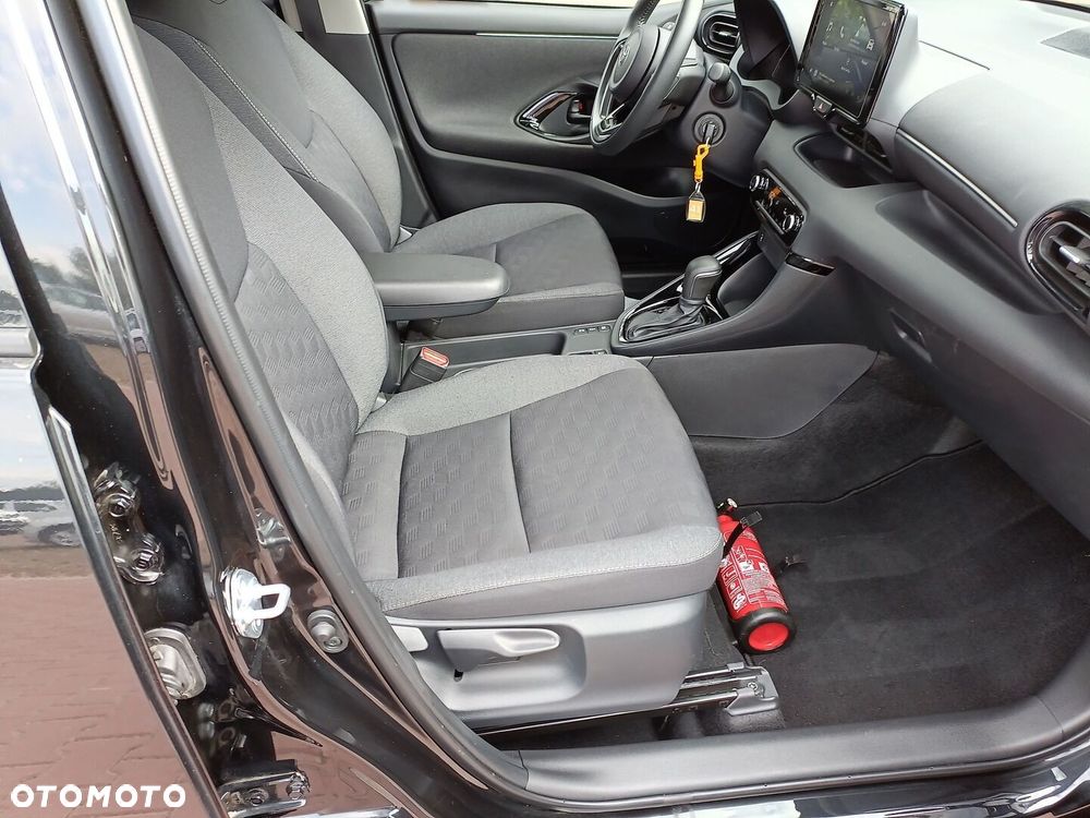 Toyota Yaris Hybrid 1.5 Style - 12