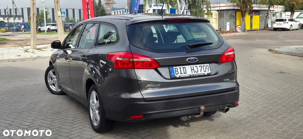 Ford Focus 1.5 EcoBoost STart-Stopp-System TITANIUM - 12