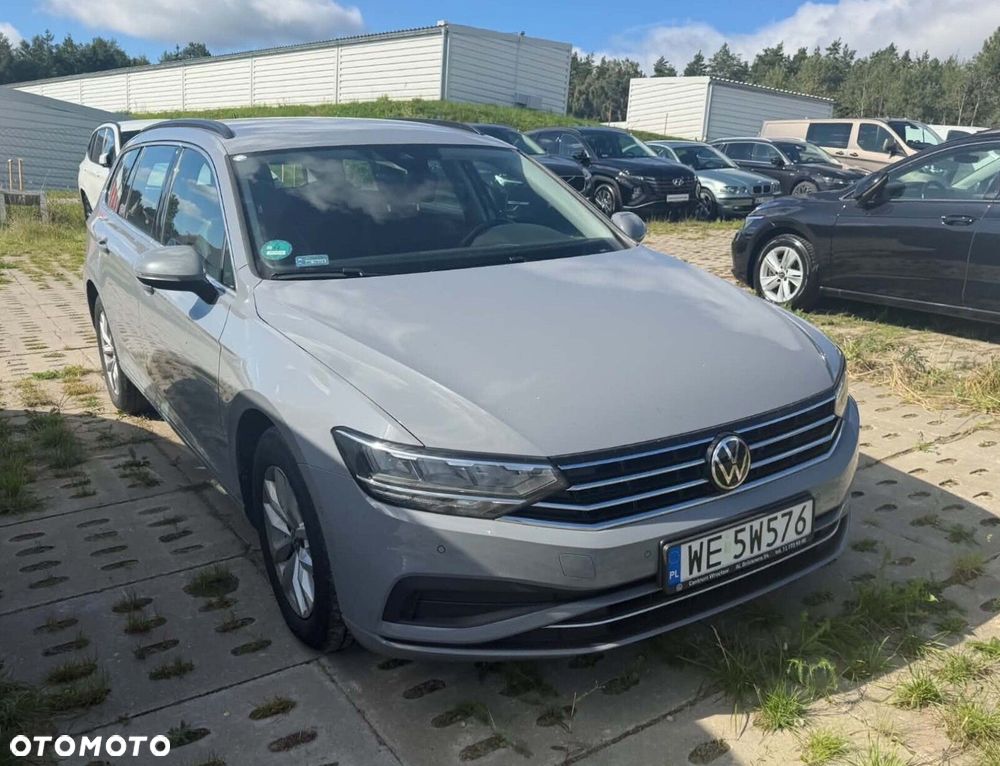 Volkswagen Passat Variant 2021 photo 2