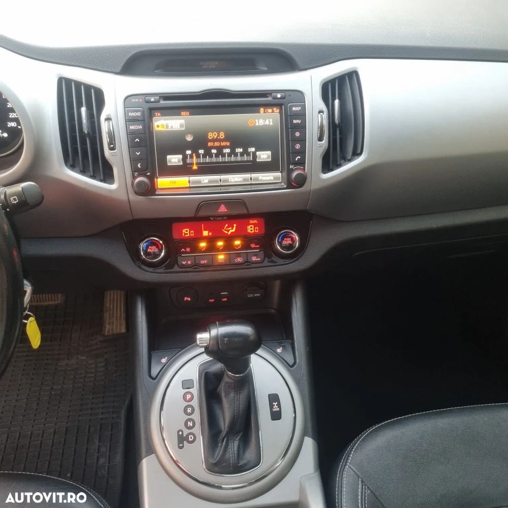 Kia Sportage 2.0 CRDI AWD Aut. Dream-Team Edition - 18